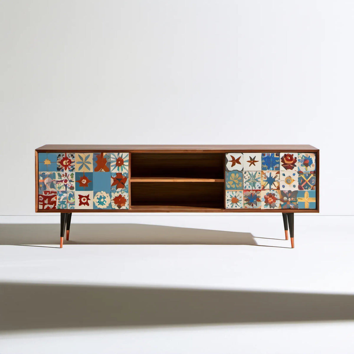 Szafka RTV retro z dekoracyjnymi frontami, orzechowa, 180 × 40 × 75 cm